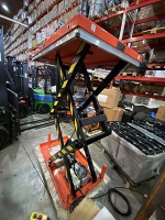 Подъемный стол YLF2008 2000x1800 2000 кг HV Market