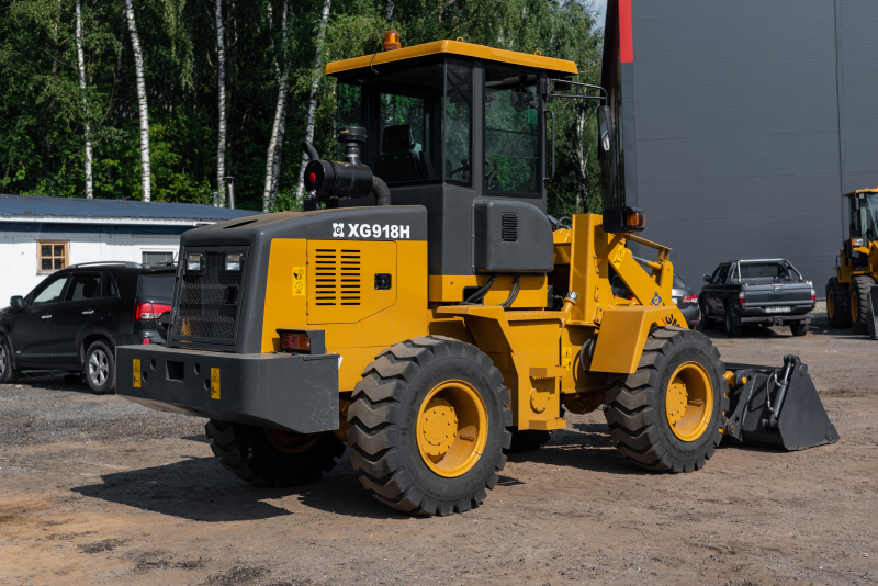Фронтальный погрузчик XG918N (3-я гидролиния, ковш 4-в-1) HV Market
