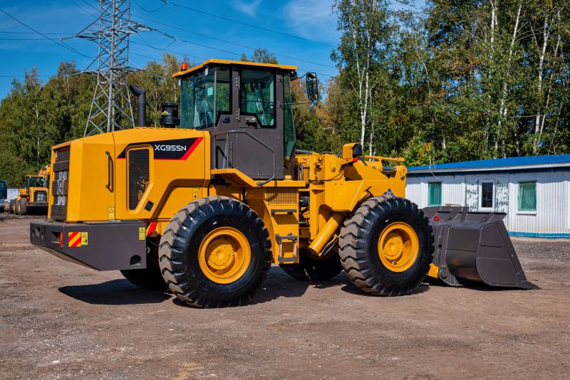 Фронтальный погрузчик XG955N HV Market