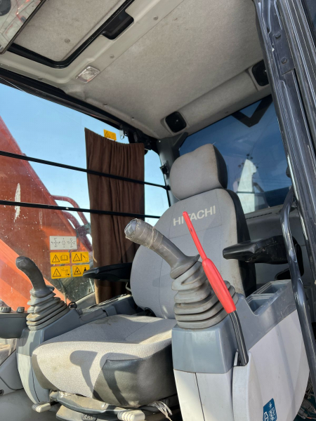 HITACHI ZX200 Экскаватор HV Market