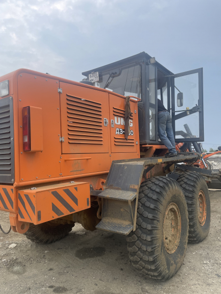 UMG (ЧСДМ) ДЗ-250* Автогрейдер HV Market
