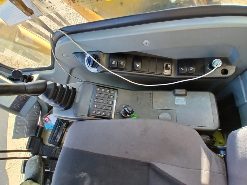 SDLG E6210 Экскаватор HV Market