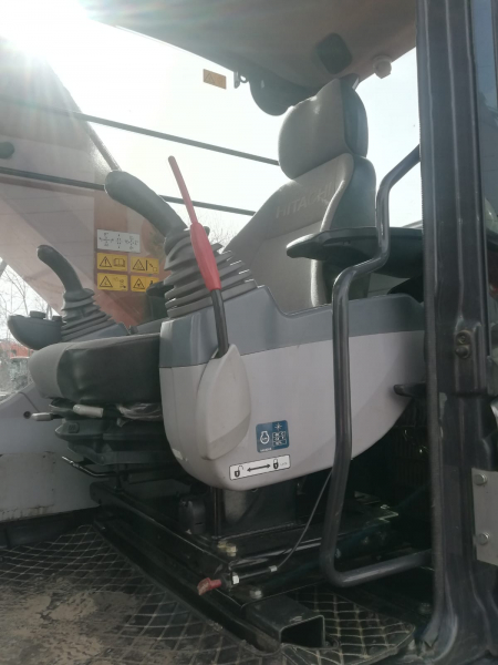 HITACHI ZX240 Экскаватор HV Market