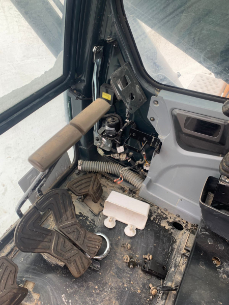 Hyundai HX220 Экскаватор HV Market