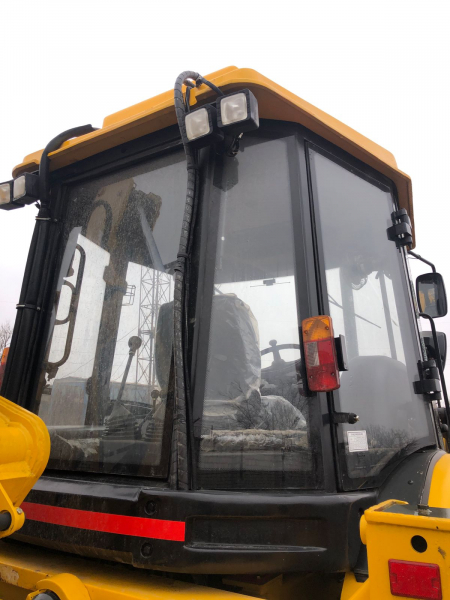 ACE TLB95 Экскаватор-погрузчик HV Market