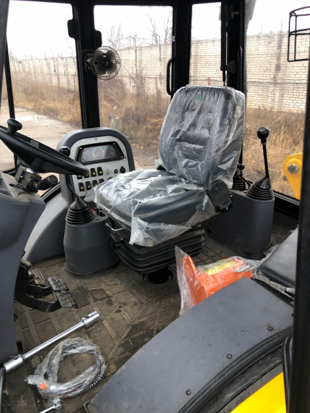 ACE TLB95 Экскаватор-погрузчик HV Market