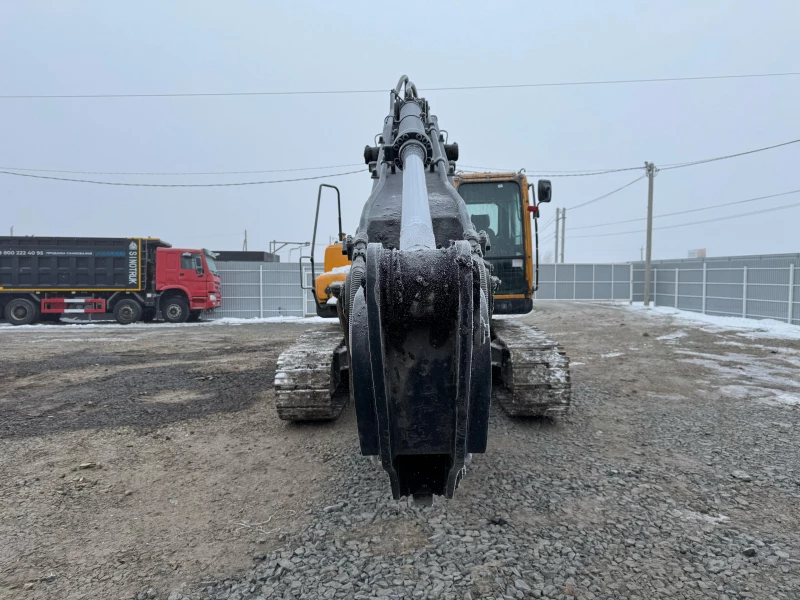Hyundai R260 Экскаватор HV Market