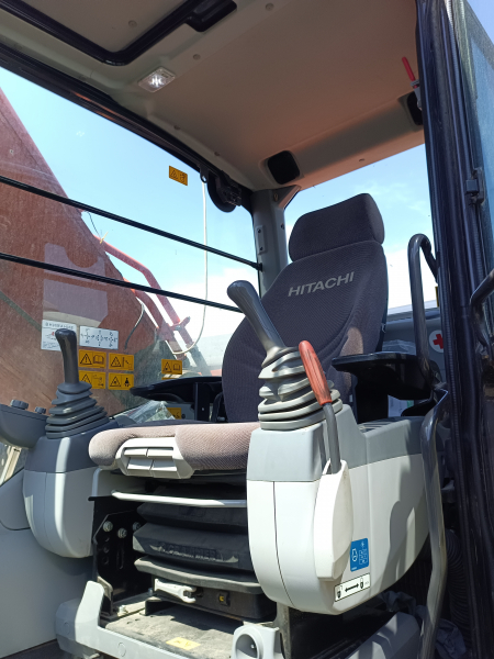 HITACHI ZX330 Экскаватор HV Market
