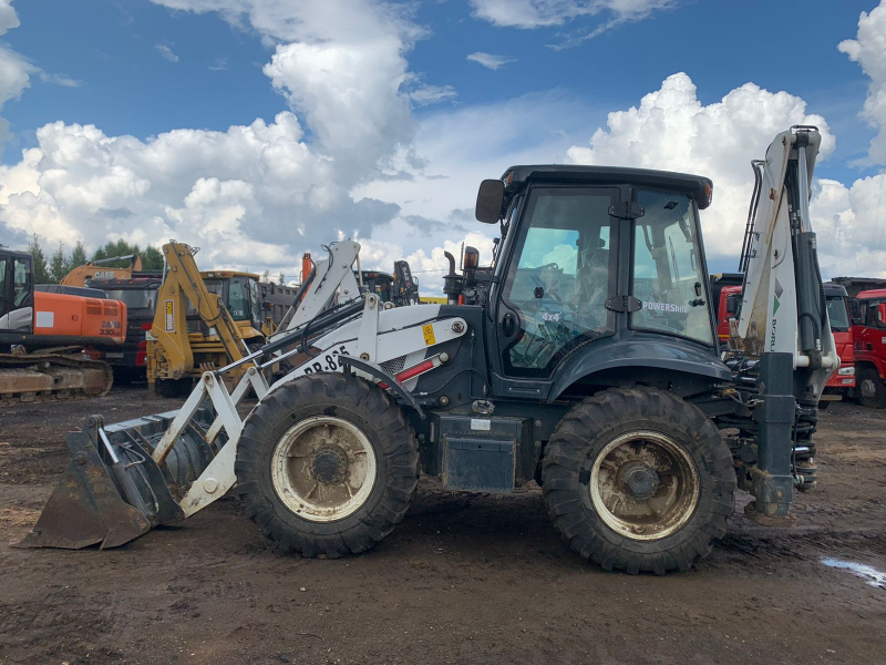 Borus BR-825 Экскаватор-погрузчик HV Market