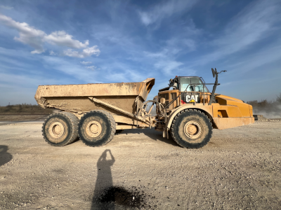 САМОСВАЛ CATERPILLAR, 745 HV Market