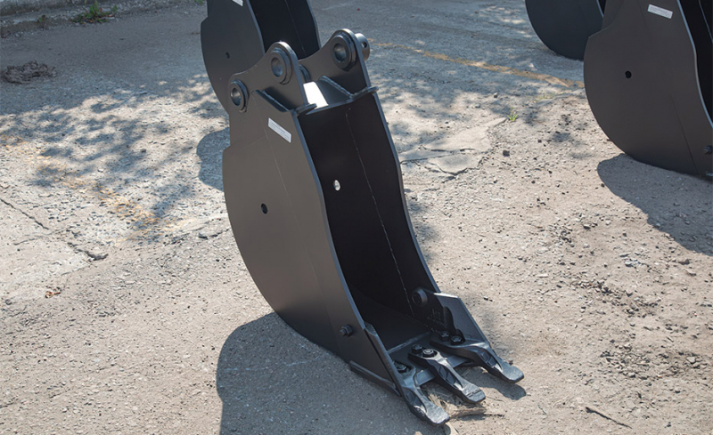 Ковш для экскаваторов-погрузчиков Impulse GP-07-300-0,07 для KOMATSU WB93/97 HV Market