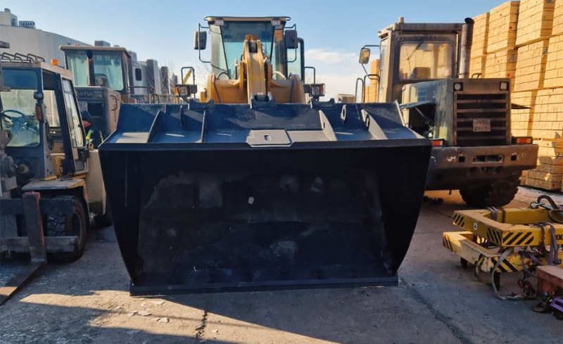 Ковш для фронтальных погрузчиков Impulse FL-LM-16-2700-4,5 HV Market