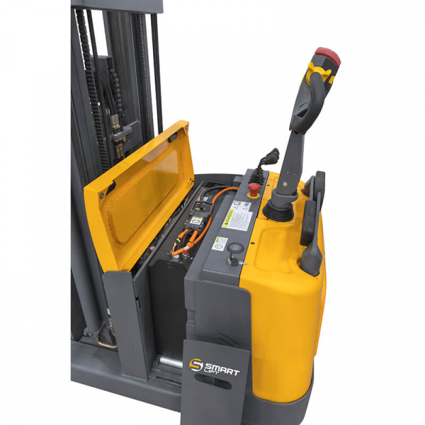 Штабелер самоходный CQD15R (1500 кг; 5,6 м; li-ion 25,6В / 230Ач, PV, EPS) SMARTLIFT
