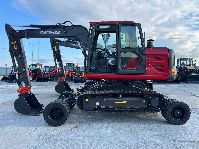 Мини-экскаватор QUADTRAC X9R