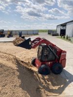 Мини-погрузчик QUADTRAC SSL95 MAX (950 кг кондиционер ковш 4-1) HV Market