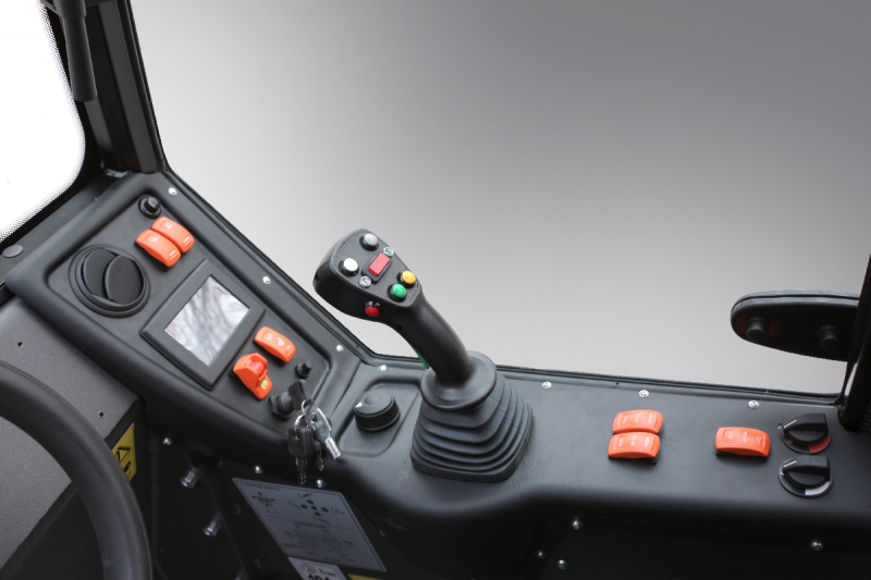 Мини-погрузчик CASTLOADERS 40XD