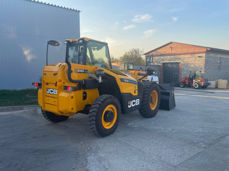 Телескопический погрузчик JCB 540-70 HV Market