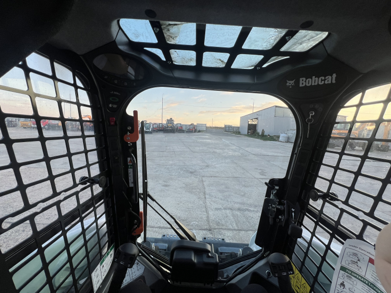 Мини-погрузчик BOBCAT S530 (Г/п 860 кг)