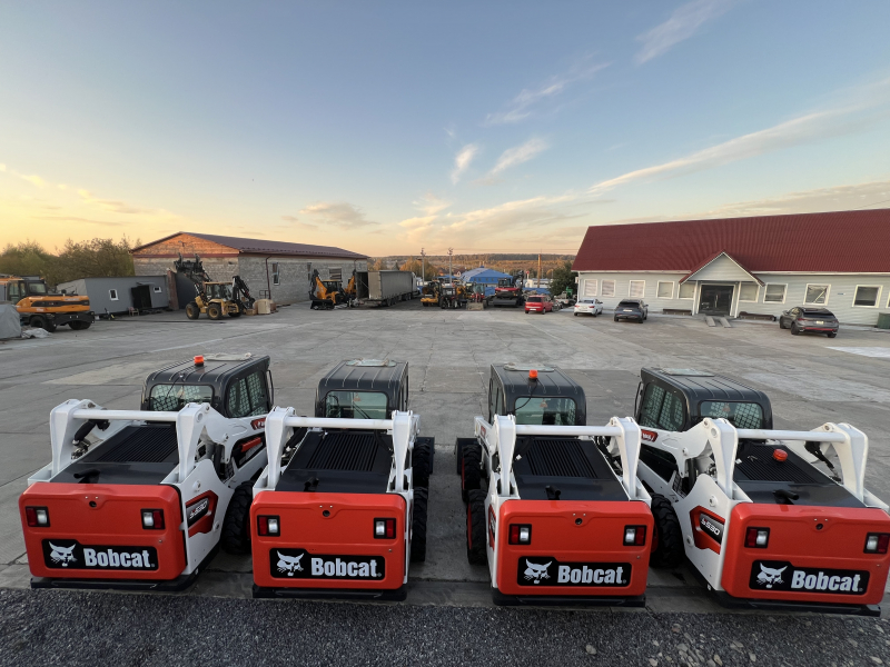 Мини-погрузчик BOBCAT S530 (Г/п 860 кг)