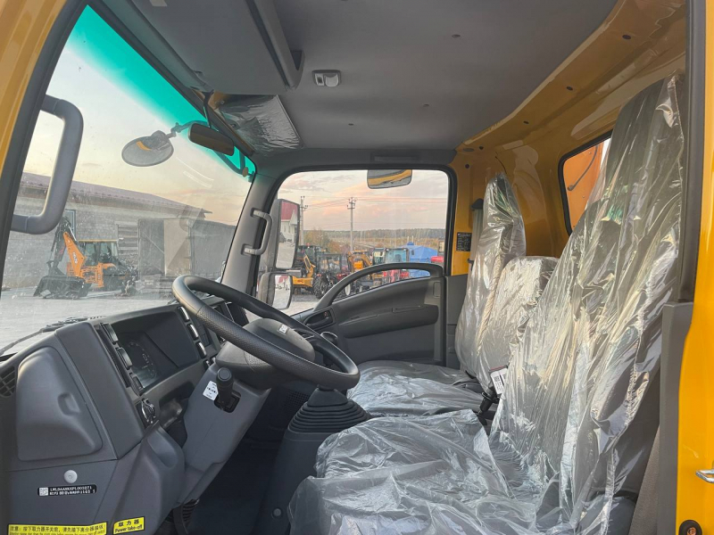 Эвакуатор ISUZU ELF NPR 190 л.с. 7 тонн