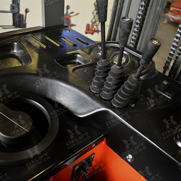 Ричтрак с кабиной стоя MF15-45 OXLIFT 4500 мм 1500 кг HV Market