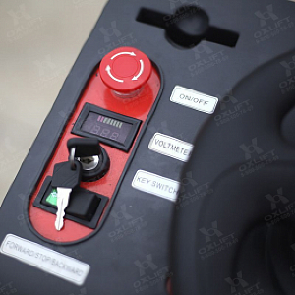 Самоходный ножничный подъемник QZ-050-075 WD OXLIFT 7500 мм 500 кг