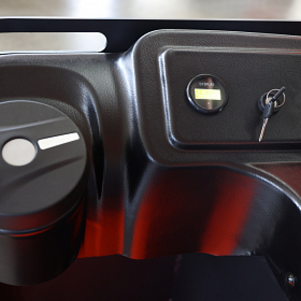 Ричтрак с кабиной сидя OXLIFT MF15 6000 мм 1500 кг