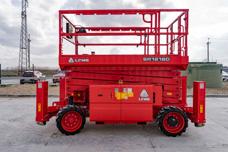 Ножничный подъемник LGMG SR1218D HV Market