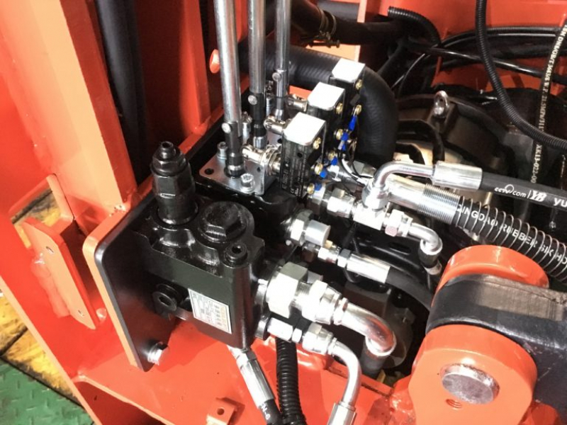 Электрический вилочный погрузчик FE4P25N Duplex mast (Свинц-кислот 600Ач, В-3000мм) HV Market